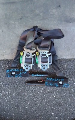 Cinturones de seguridad delanteros Nissan Máxima ambos lados 2016-2022 color negro Foto 1 de 4