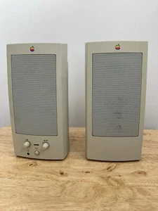 AppleDesign Powered Speakers M6082 1993 - Picture 1 of 9