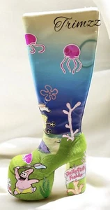 Size 9………SPONGEBOB SQUARE PANTS……Stunning Appliquéd platform Turf Boots……New - Picture 1 of 8