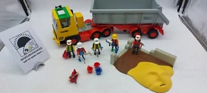Playmobil / Bau - großer Kipplaster und Baustelle mit Figuren und Zubehör - Bild 1 von 12