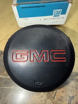 GM Steering wheel center cap replacement 17985475 GMC Truck - Image 1 of 4