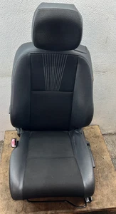 Renault Megane 3 Coupe 3 Türer Sitz vorn Links Fahrersitz Teilleder✅ - Bild 1 von 6