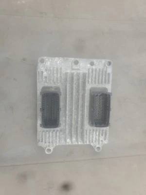 Computadora transmisión Saturn Vue TCM 2003-2005 24229636 Foto 1 de 2