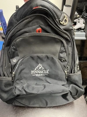 Рюкзак для ноутбука WENGER Swiss Army Synergy баллистический 16 дюймов черный PINNACLE ВОДКА - Изображение 1 из 4