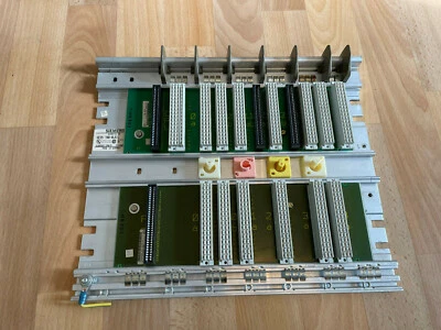 Siemens Simatic S5 Subrack 6ES5 700-0LB11 / Buen Estado - Imagen 1 de 4