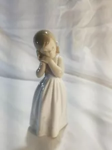 Lladro "My Sweet Princess" #6973 Retired With Original Box - Picture 1 of 11