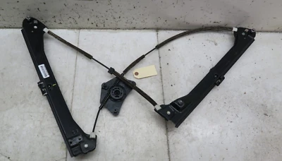 Regulador de ventana de puerta delantera derecha Volkswagen Passat 2012-2015 OEM Foto 1 de 4