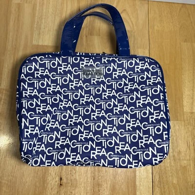 Bolsa de maquillaje y artículos de tocador Kenneth Cole Reaction  Foto 1 de 4