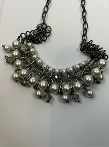 Vintage multi tiered and layered Pearl and silver statement Bib necklace - Picture 1 of 8