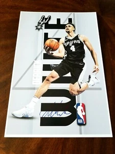FOTO 12X18 FIRMADA POR SAN ANTONIO SPURS DERRICK BLANCO CELTICS NBA!!! - Imagen 1 de 1