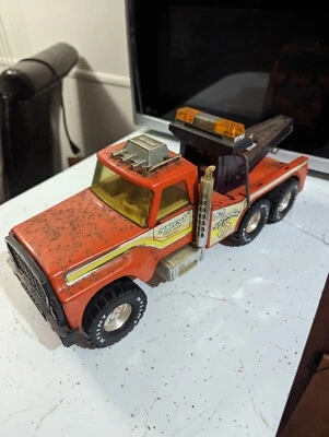 Vintage Nylint Toys Big Pumpkin Orange Wrecker Pressed Steel Tow Truck Ford  - Image 1 of 4
