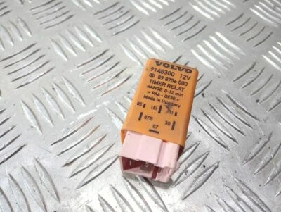 Volvo S70 V70 V70 XC 1997 Other Relay 898756000 UST57608 - Изображение 1 из 3