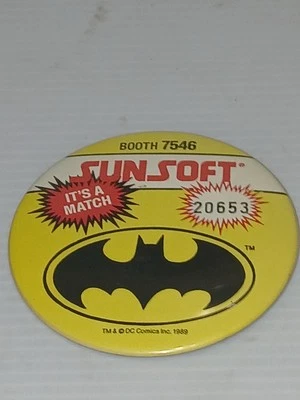 Vintage Batman Video Game Pin Sunsoft  Convention Pinback Button  - Image 1 of 4