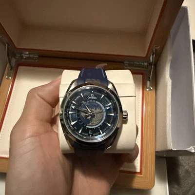 OMEGA Seamaster Aqua Terra Worldtimer Blue 220.12.43.22.03.001 - Image 1 of 4
