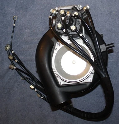 Volvo 140 240 Bosch K-Jet sistema de inyección de combustible distribuidor NOS Foto 1 de 4