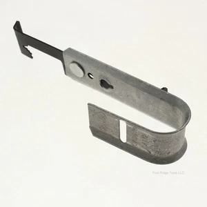 Erico- Cat124Z34Z Caddy 3/4'' Galvanized J-Hook - Picture 1 of 5