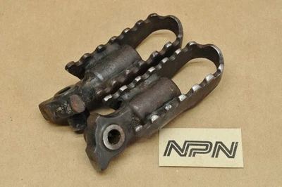 Lote de reposapiés vintage OEM Honda MR175 MT250 XL175 XL250 Z50 50642-130-670 Foto 1 de 4