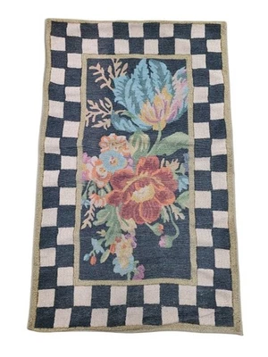 Alfombra MacKenzie Childs Flower Market 34" x 54" lavable descolorida como está Foto 1 de 4