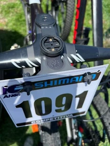 Soporte de número de carrera para montaje K Edge MTB Enduro (versión modular) - Imagen 1 de 6