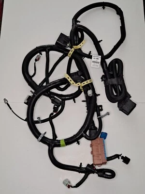 OEM GM Chevy 2019-2020 Cadillac Escalade Forward Lamp Wiring F Harness 84421175 - Image 1 of 4