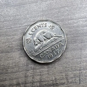 Canada 1947 Dot Variety Extremely Rare 5 Cent Coin NEAR MINT - Picture 1 of 5