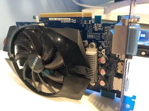 AMD radeon r7 260x graphics card  - Picture 1 of 4