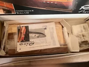 RIVA AQUARAMA – 1:10 RC-Runa-Modellboot von Amati RARITÄT. - Bild 1 von 3