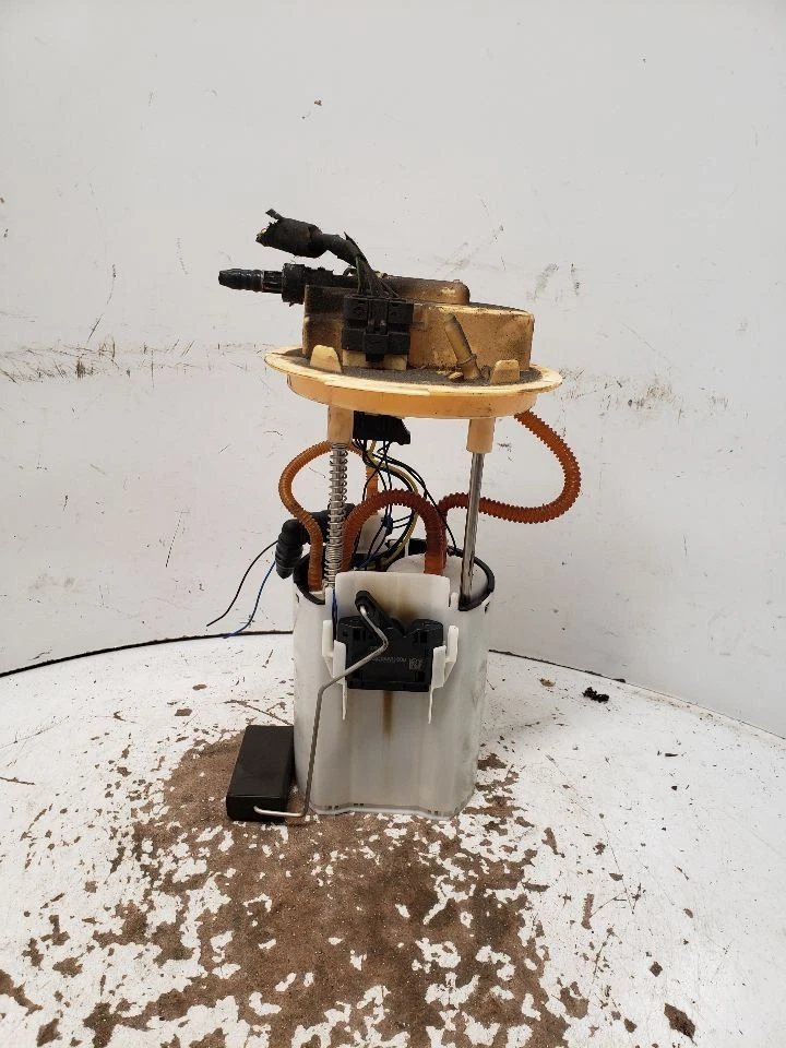 燃油泵总成油箱安装适用于 15-17 沃尔沃 XC60 1415048 — 第 1/4 张图片