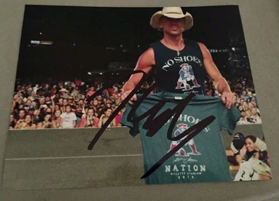 KENNY CHESNEY COUNTRY ICON LEGEND SIGNED AUTOGRAPHED 8X10 PHOTO PROOF PIC RARE - Image 1 of 3