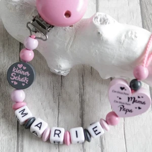 ♥ Schnullerkette mit Namen ein bisschen Mama Papa ♥ Rosa Grau Geschenksäckchen ♥ - Bild 1 von 1