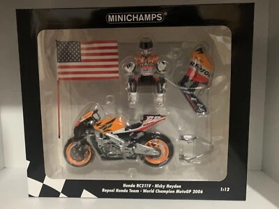 MINICHAMPS 1/12 NCKYI HAYDEN HONDA RC211V 2006 WORLD CHAMPION DIECAST MODELLINO - Immagine 1 di 4
