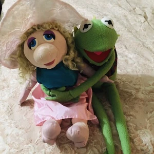 SESAME STREET MUPPETS Miss Piggy& Kermit Very Large Plush VTG Disney World, Eden - Picture 1 of 13