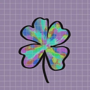 Par de impresiones artísticas de trébol de cuatro hojas púrpura de la suerte por el artista Arwen Hill - Imagen 1 de 1