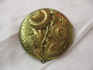 Antique Art Nouveau gold tone Locket with Embossed 3D Floral Design - Picture 1 of 4