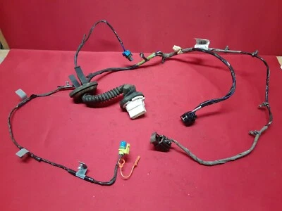 Cadillac Escalade Chevy Tahoe GMC Yukon 2008 arnés de puerta trasera izquierda 15297243 Foto 1 de 4