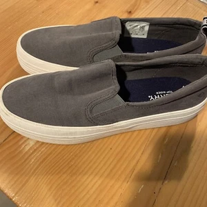 Sperry Platform Lifts Slip On Gray Crest  Women’s Size 9 - Picture 1 of 8
