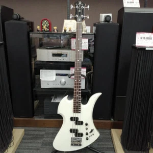 B.C.Rich Mockingbird Bass White Electric Bass Guitar W/Gig Bag Used Product - Picture 1 of 12