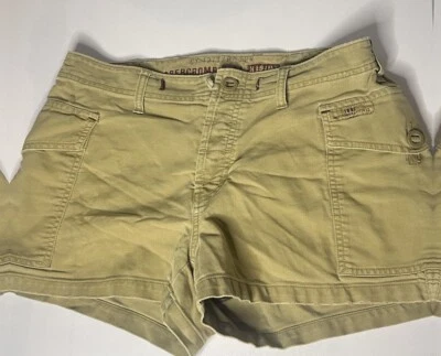 Bermuda de carga Abercrombie & Fitch botão aba mosca bolsos Y2K Gorpcore cáqui pequeno - Imagem 1 de 4