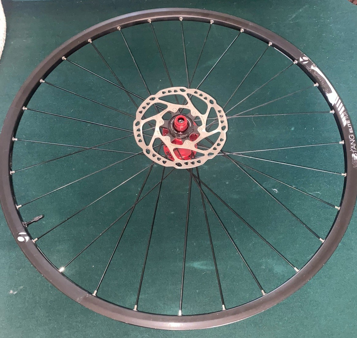 ボントレガーTLR 29/110/100 Boost Bontrager Line Pro 30 TLR Boost 29 MTB Wheel - Trek Bikes