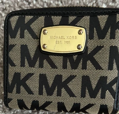 Michael Kors Women's Wallet - Image 1 of 4