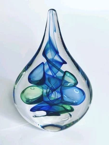 Marian Pyrcak BLAU GRÜN Träne Tropfen Briefbeschwerer Kristall Kunst Glas signiert MP 6"H - Bild 1 von 5