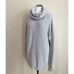 Tularosa Size Medium Heather Grey Ribbed Knit Oversized Turtleneck Sweater  - Picture 1 of 7