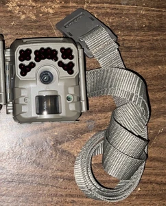 Moultrie Micro-32i Scouting Trail Cam Deer Security Camera + 32GB SD Used Once! - Picture 1 of 6