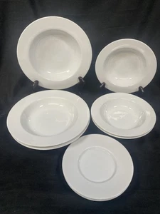 Set Of 8 Crate and Barrel Maison made in Japan Bowls and Plates. - Picture 1 of 22