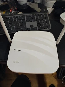 GL.iNet GL-AP1300 LTE (Cirrus) 4G Mobile Router Dual Band OpenWRT - Bild 1 von 3