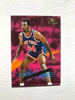 Tarjeta de baloncesto Charles Oakley SkyBox 1995 # 84 hecha en EE. UU. Foto 1 de 4
