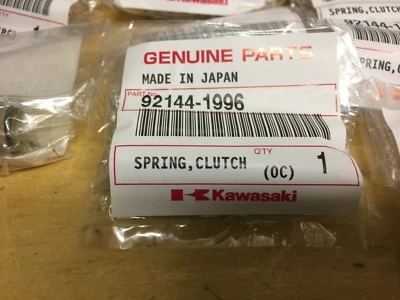 NUEVO OEM KAWASAKI 2000-04,2009-10 SUPER SHERPA KL250 RESORTE DE EMBRAGUE # 92144-1996  Foto 1 de 3