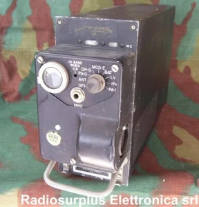 Transmitter Radio T-879A/ARC-73 - Afbeelding 1 van 4