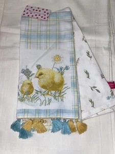 Isaac Mizrahi set of 2 CHICKS Kitchen Towels yellow blue leaves floral  NWT - Picture 1 of 9