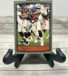 1999 Topps Football-Big-Terrell Davis #3 of 8 Denver Broncos NFL Card-Fast Ship - Picture 1 of 2